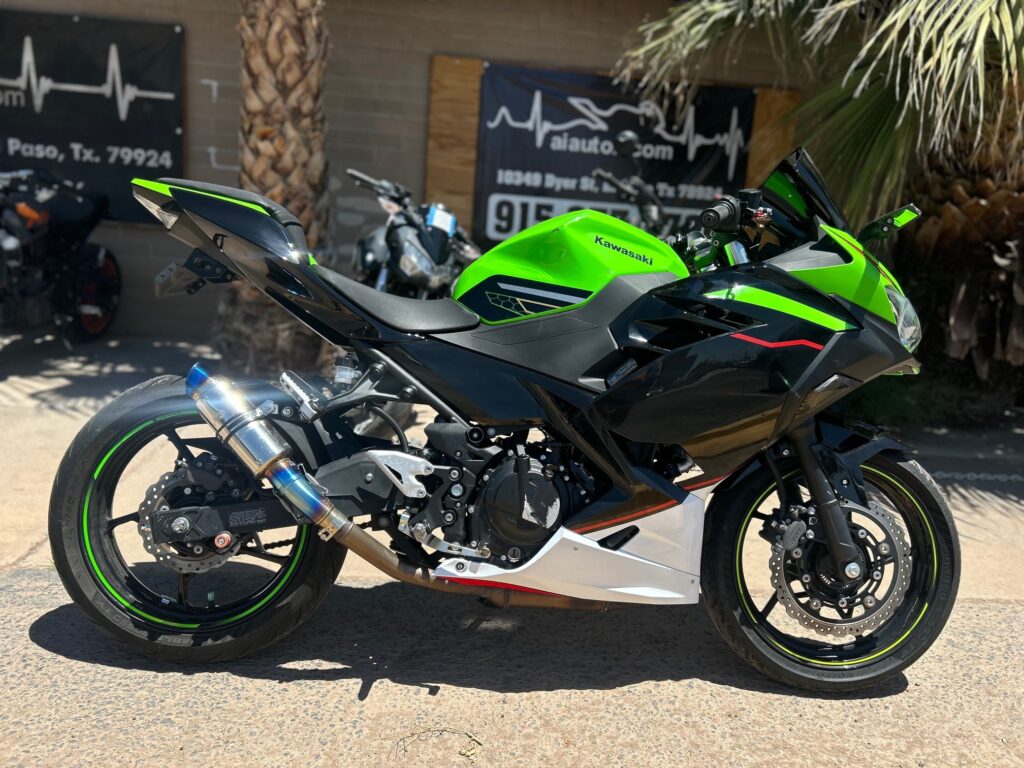 2024 KAWASAKI NINJA ZX-6R $11,500 6,282 MI V#006941 – Ai